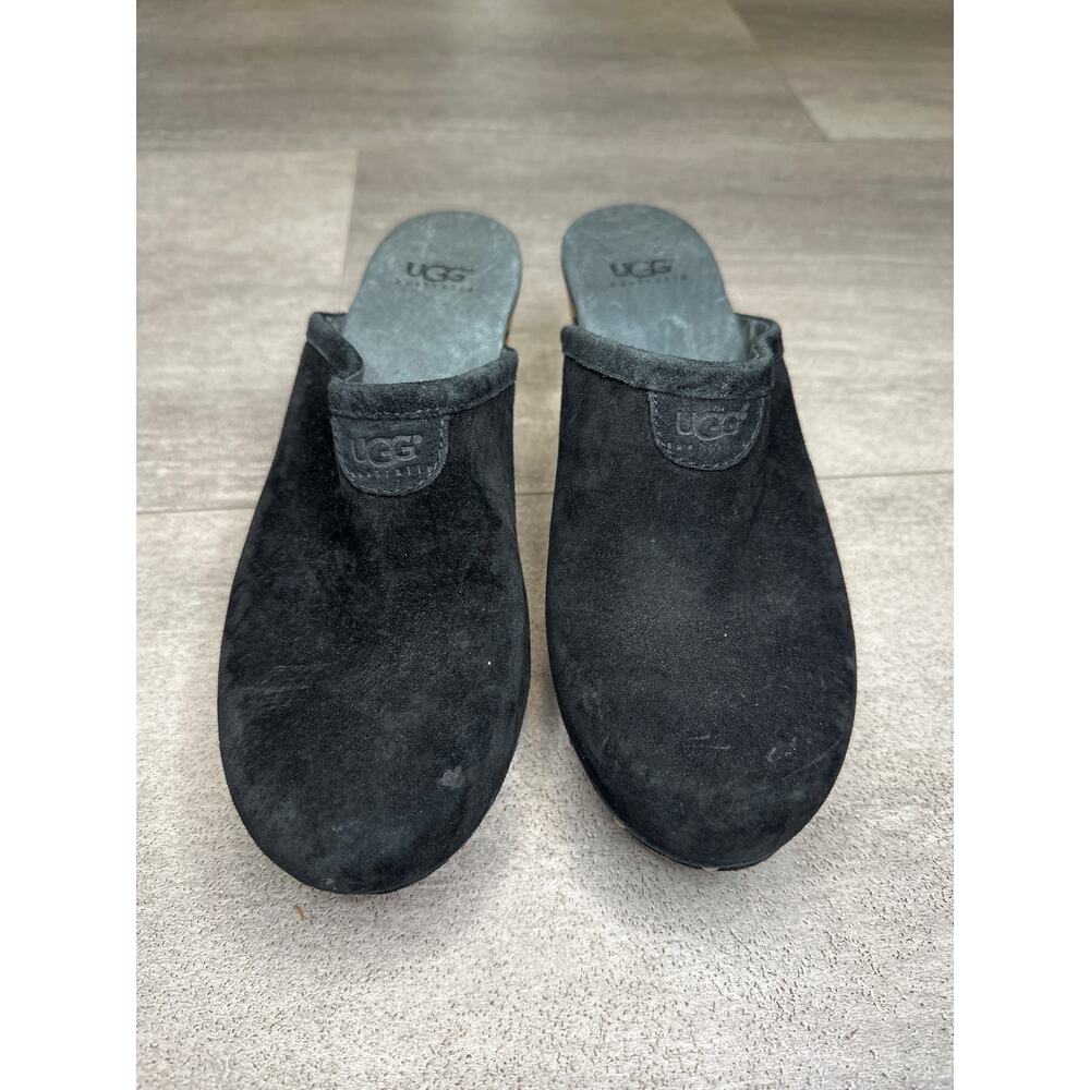 UGG Women's ABBIE CLOG 5772, 1828 (Sheep Skin, Stud Detail Wooden Heel) Size 7 - Picture 2 of 6